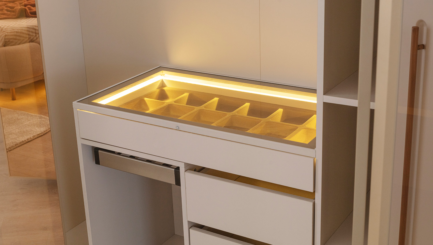  Lotus Yatak Odası Takımı